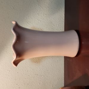 Vintage Abingdon USA Pink Ruffle Vase #566